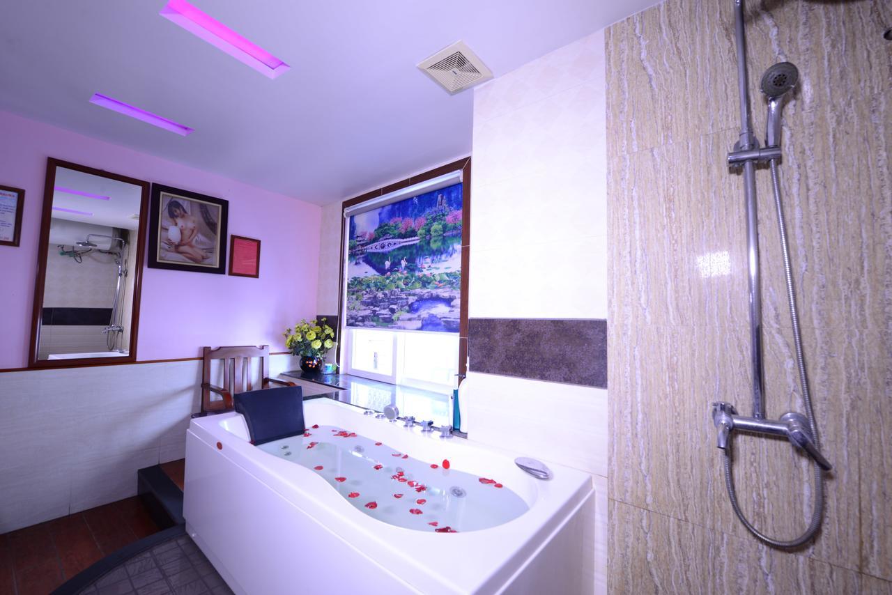 Blue Hanoi Inn Luxury Hotel Екстериор снимка