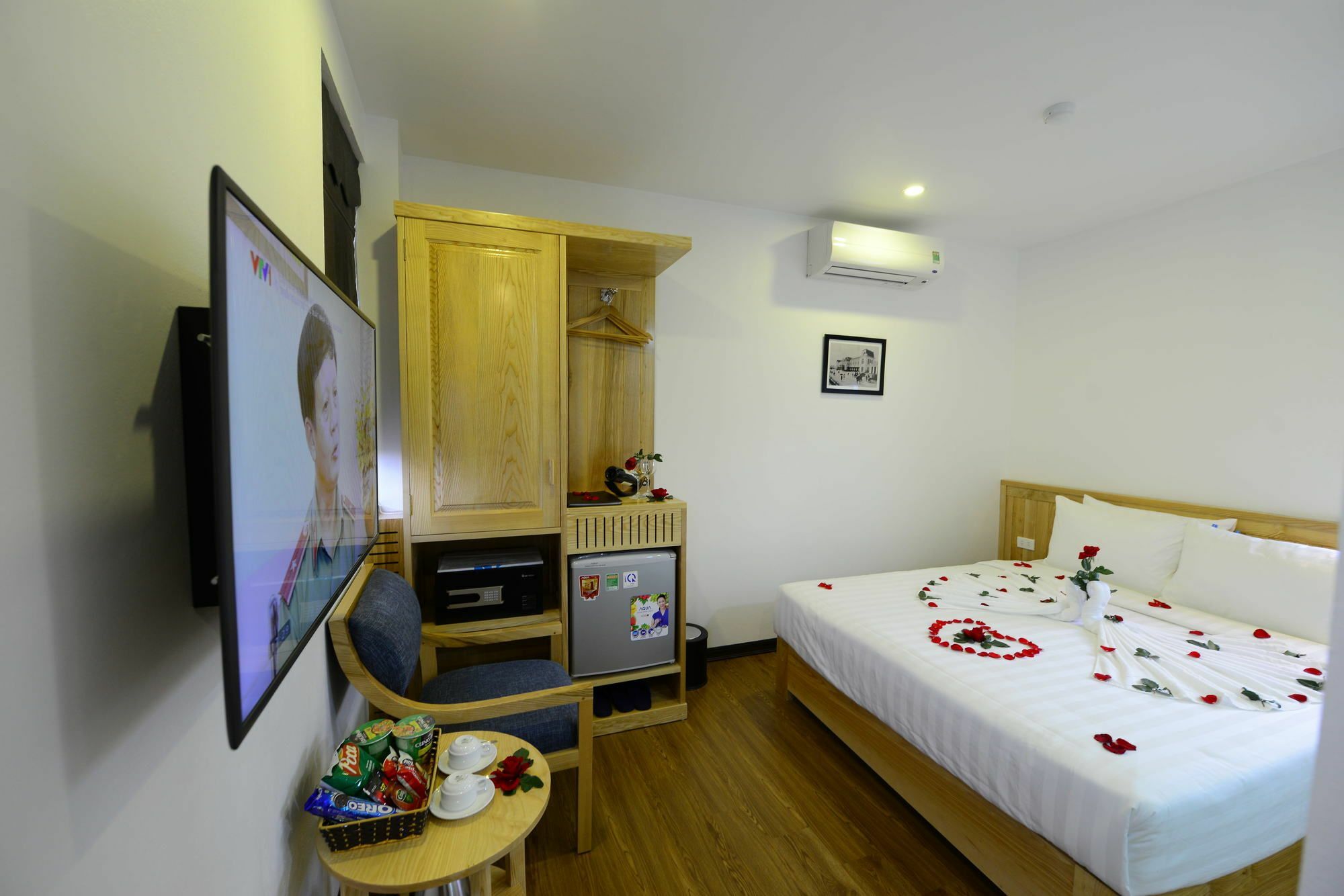 Blue Hanoi Inn Luxury Hotel Екстериор снимка