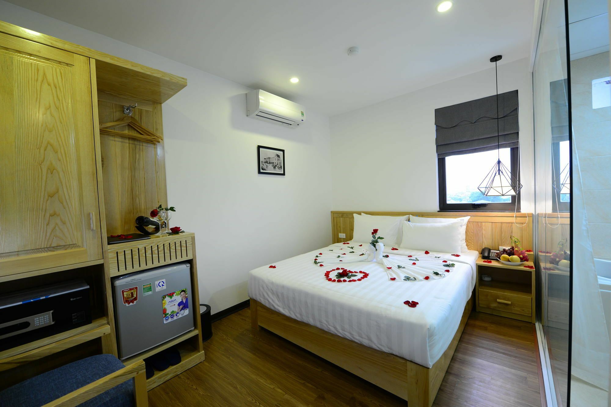 Blue Hanoi Inn Luxury Hotel Екстериор снимка